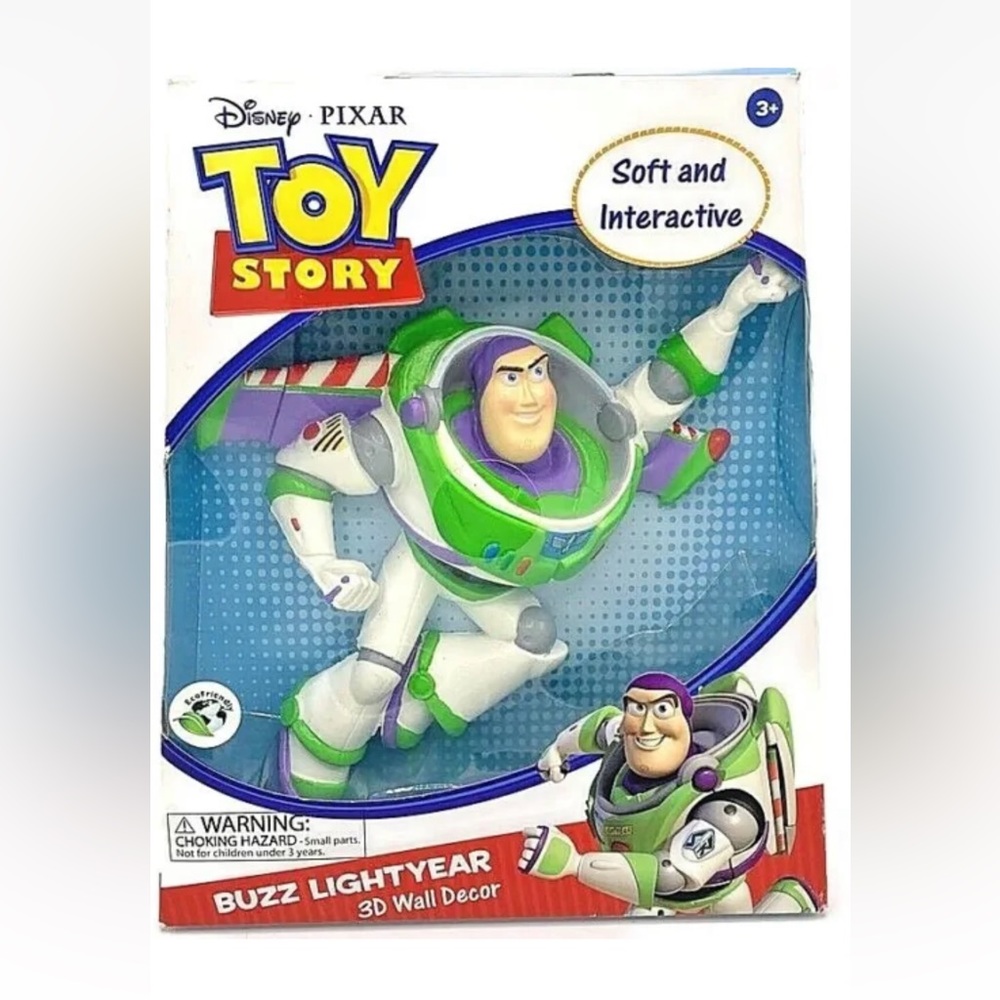 NEW Disney Pixar Toy Story Buzz Lightyear Soft Interactive 3D Wall Decor 9"X9"